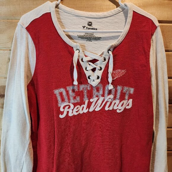 Women's Detroit Red Wings top - size large - Picture 2 of 6